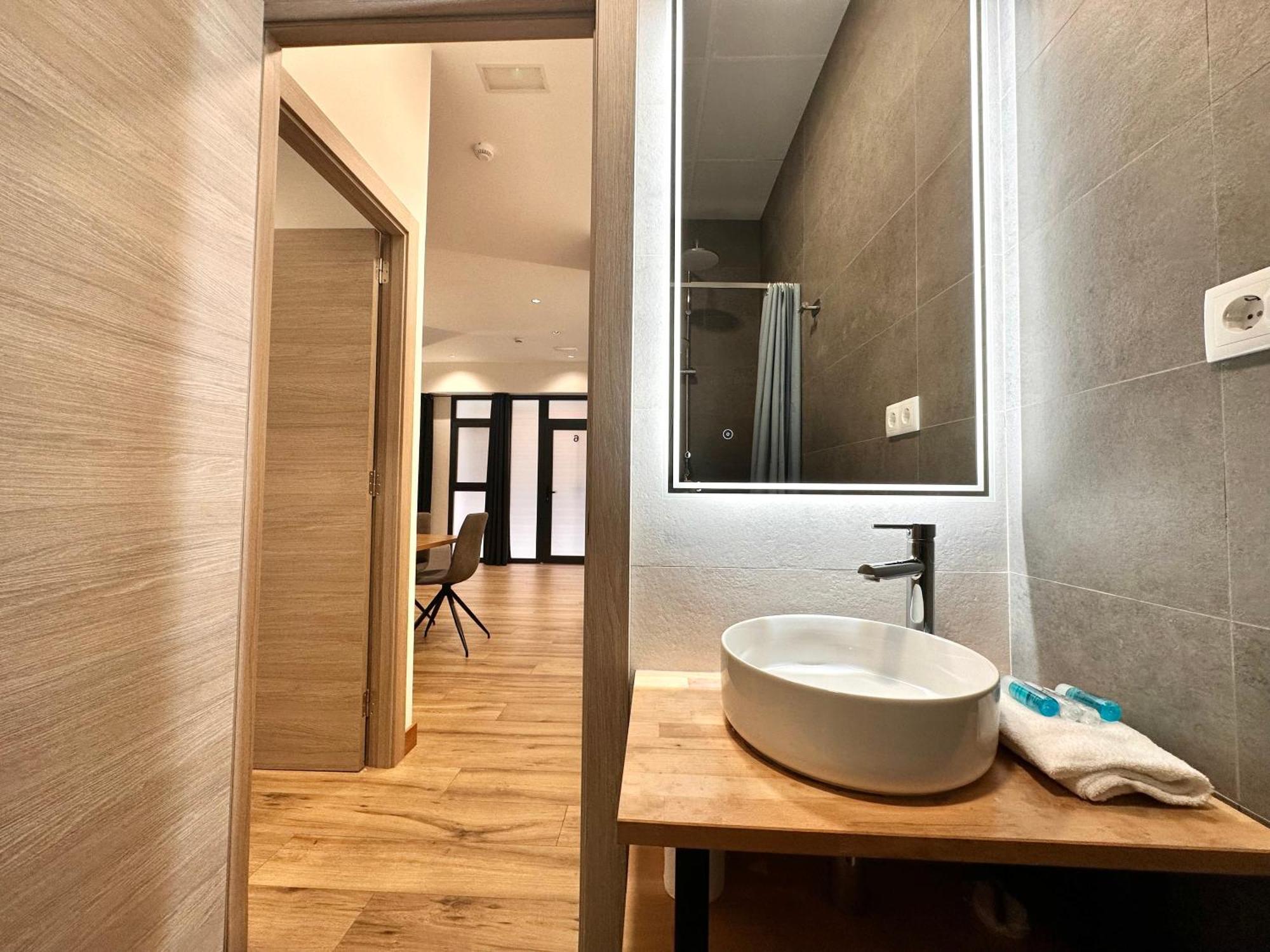 Place Your Place Suites Benimaclet Valência Exterior foto